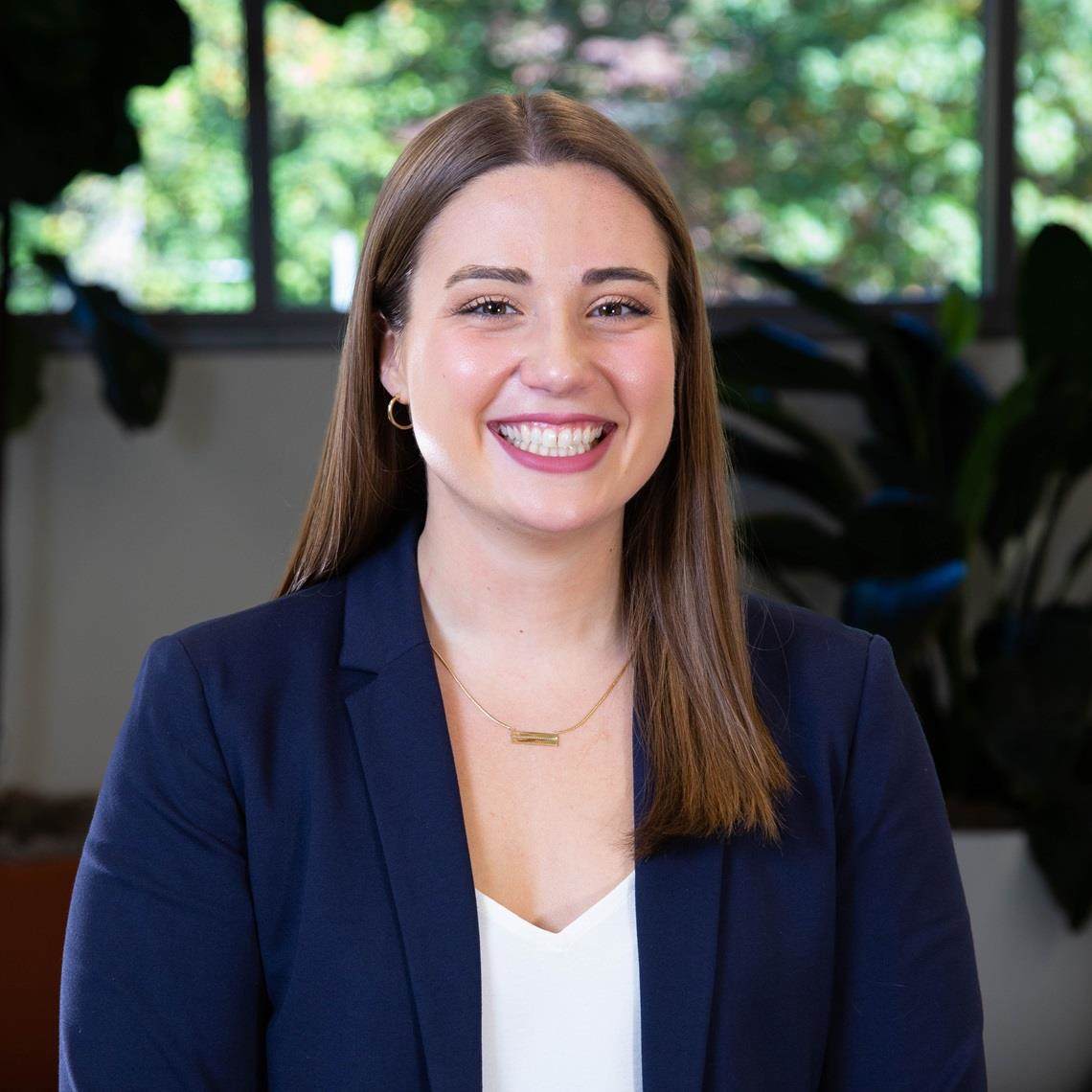 Hana Graybill headshot